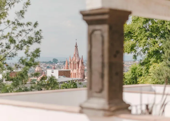 Casa Barranca Vista